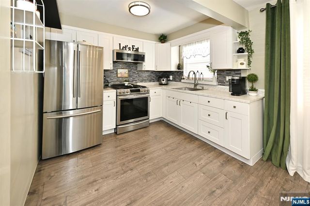 483 Colonial Terrace 9, Hackensack, NJ 07601