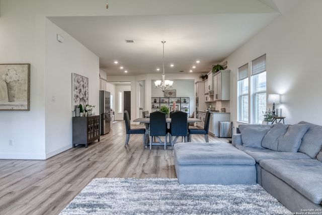 107 Cheslyn, Boerne, TX 78006