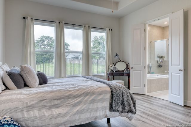 107 Cheslyn, Boerne, TX 78006