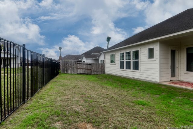 107 Cheslyn, Boerne, TX 78006