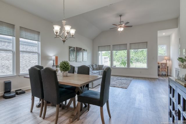 107 Cheslyn, Boerne, TX 78006