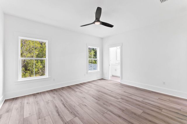 70 Oakley Court, Santa Rosa Beach, FL 32459