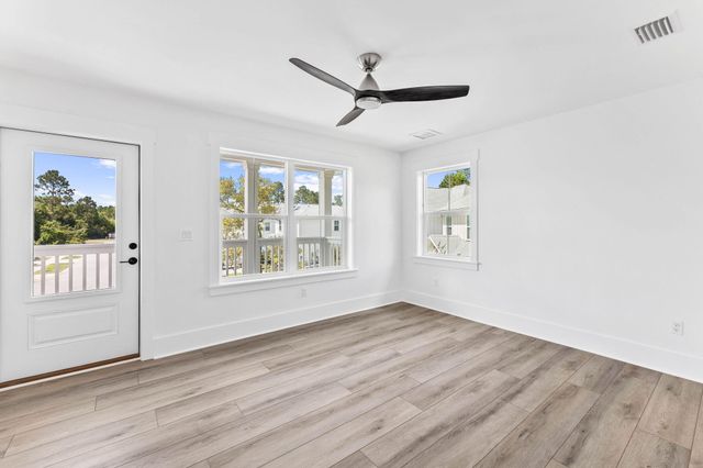 70 Oakley Court, Santa Rosa Beach, FL 32459