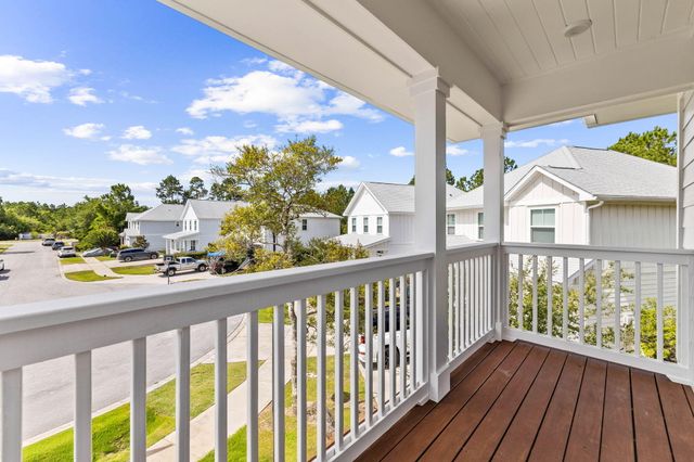 70 Oakley Court, Santa Rosa Beach, FL 32459