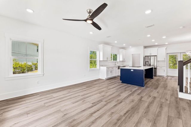 70 Oakley Court, Santa Rosa Beach, FL 32459