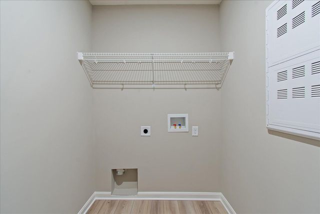 4728 Bentwood Hills Drive, 6-300, Wilder, KY 41071