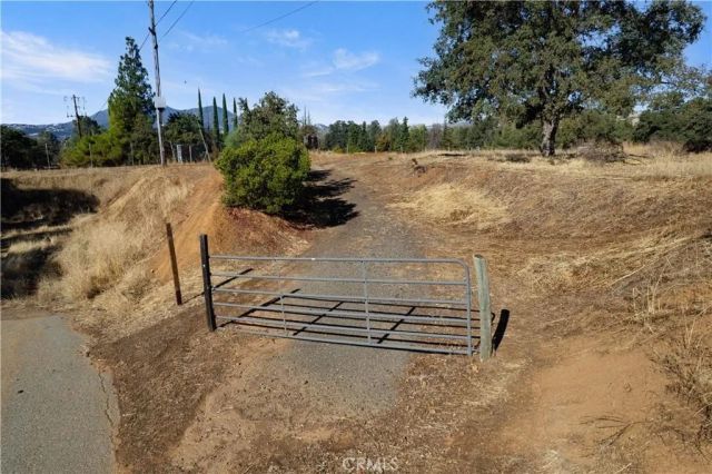 15500 Davis, Clearlake, CA 95422