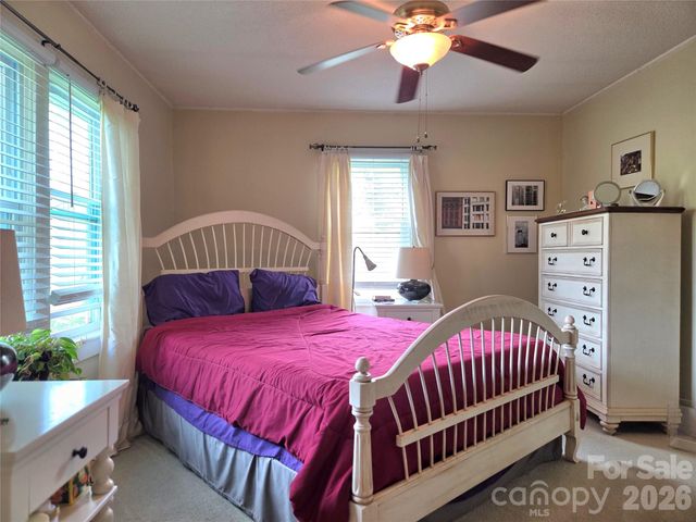 201 Stafford Street, Black Mountain, NC 28711