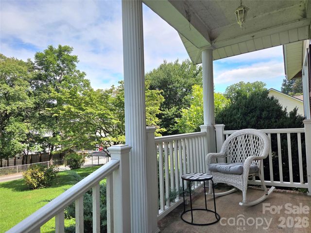 201 Stafford Street, Black Mountain, NC 28711