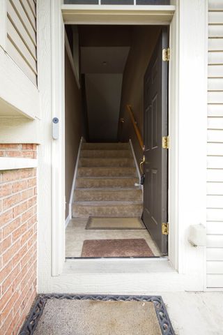 3373 Kentshire Circle, Aurora, IL 60504