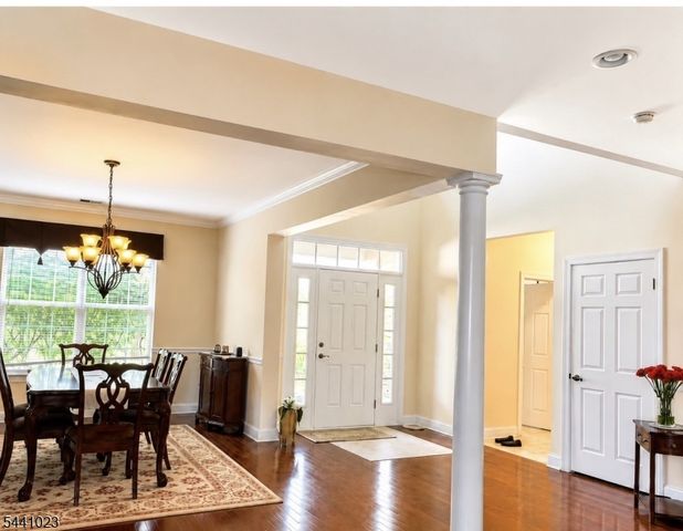 14 Fehervari Ct, Franklin Twp., NJ 08873
