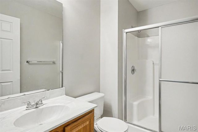 217 Royallsprings Parkway, O'fallon, MO 63368