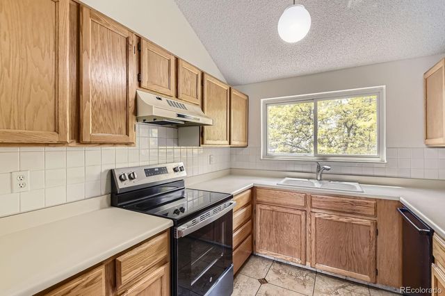 3558 S Depew Street 302, Denver, CO 80235