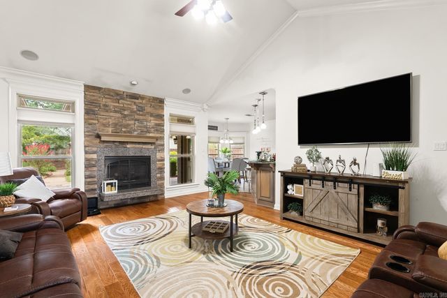 2845 Gulfshore Drive, Conway, AR 72034