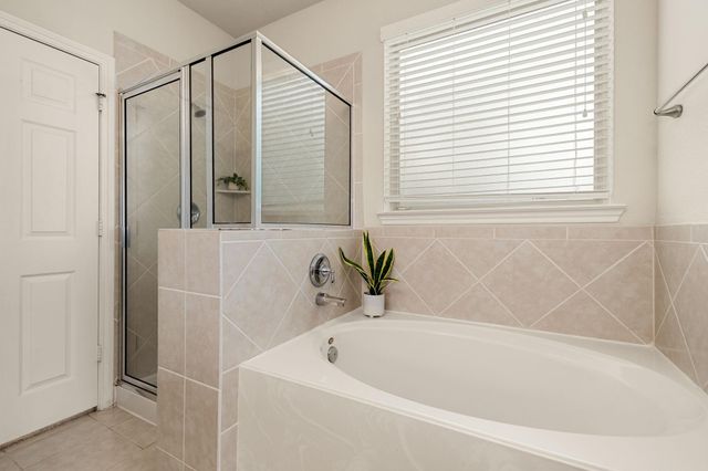 16955 Wedgeside Park, Cypress, TX 77429