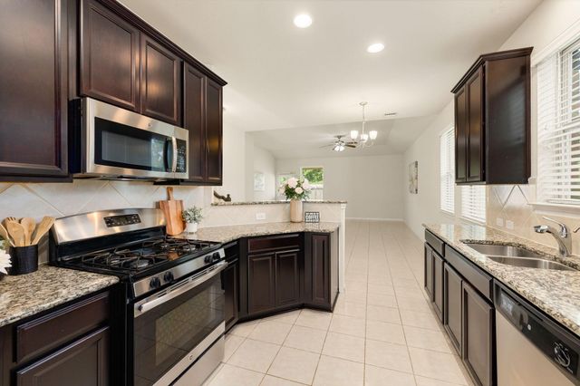 16955 Wedgeside Park, Cypress, TX 77429
