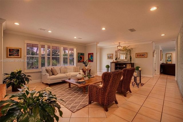 7175 SW 117th Terrace, Pinecrest, FL 33156