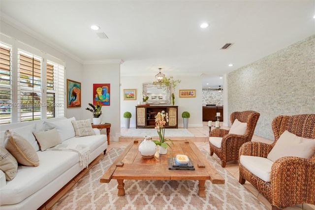 7175 SW 117th Terrace, Pinecrest, FL 33156