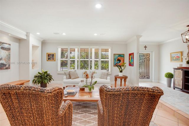 7175 SW 117th Terrace, Pinecrest, FL 33156