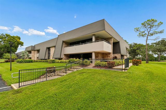 36750 US HIGHWAY 19 N 11206, Palm Harbor, FL 34684