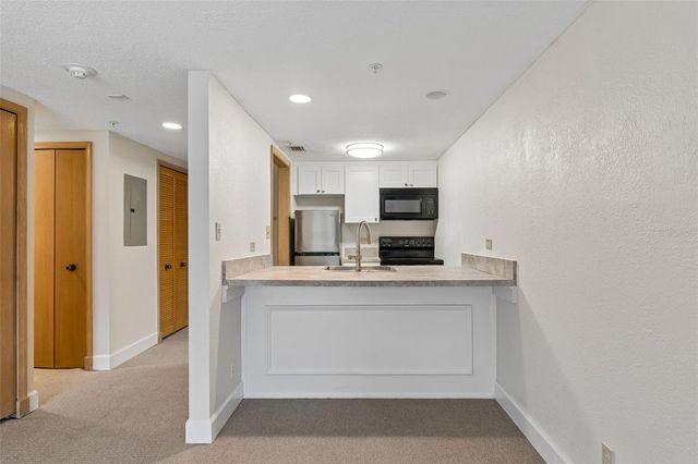 36750 US HIGHWAY 19 N 11206, Palm Harbor, FL 34684