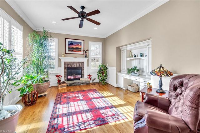 6803 River Farm Drive, Oak Ridge, NC 27310