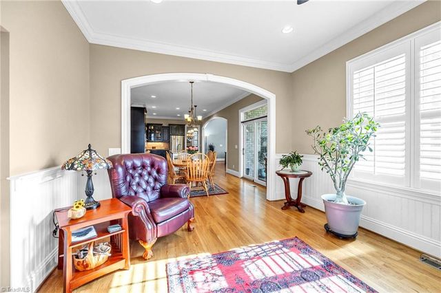 6803 River Farm Drive, Oak Ridge, NC 27310
