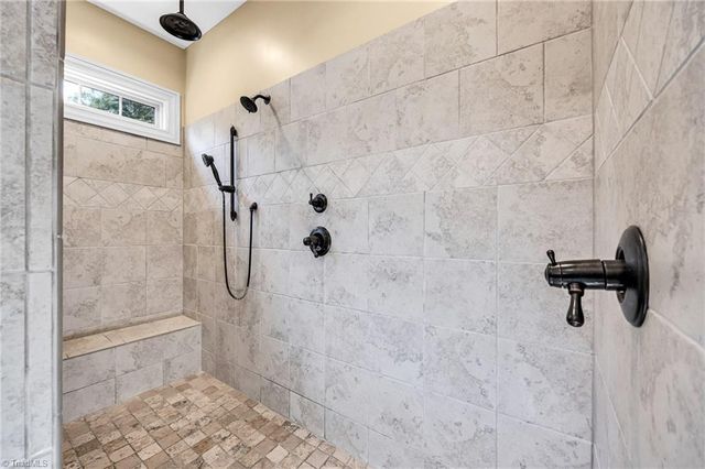 6803 River Farm Drive, Oak Ridge, NC 27310