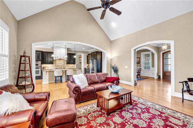 6803 River Farm Drive, Oak Ridge, NC 27310