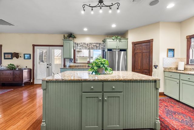 247 Huntleigh Rd, Hunt, TX 78024