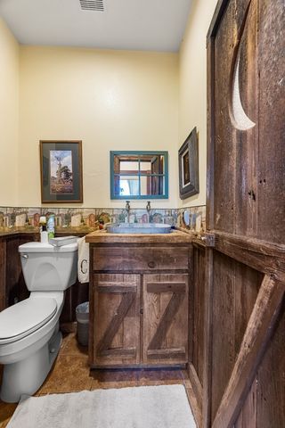 247 Huntleigh Rd, Hunt, TX 78024