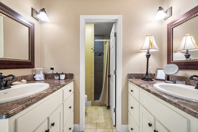 247 Huntleigh Rd, Hunt, TX 78024