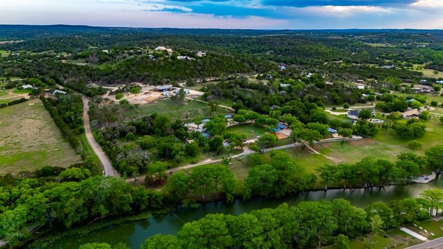 247 Huntleigh Rd, Hunt, TX 78024