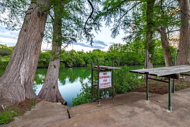 247 Huntleigh Rd, Hunt, TX 78024
