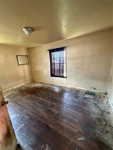 411 Trichelle Street, Pasadena, TX 77506