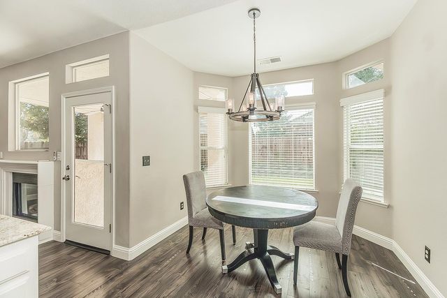 1055 E Hogan Avenue, Fresno, CA 93730