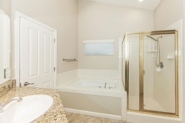 1055 E Hogan Avenue, Fresno, CA 93730