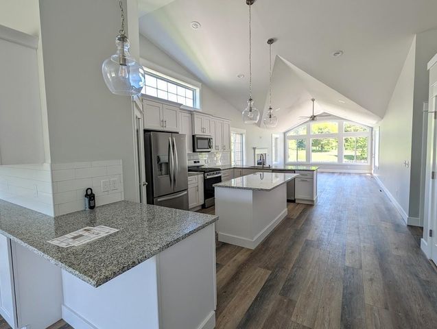 5975 Faith Boulevard, Bay City, MI 48706