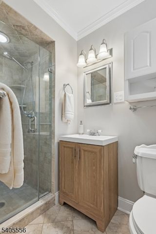 12 Candlewood Dr, Madison Boro, NJ 07940