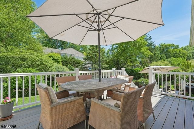 12 Candlewood Dr, Madison Boro, NJ 07940