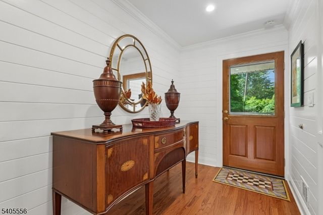 12 Candlewood Dr, Madison Boro, NJ 07940