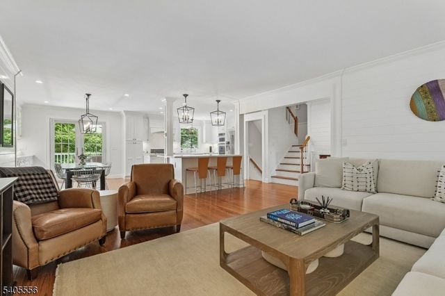12 Candlewood Dr, Madison Boro, NJ 07940