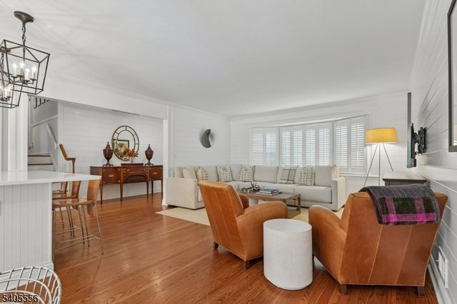 12 Candlewood Dr, Madison Boro, NJ 07940