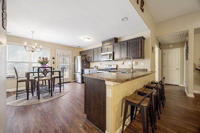 1264 CHARLES BRYAN RD, Unincorporated, TN 38018