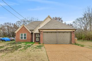 1264 CHARLES BRYAN RD, Unincorporated, TN 38018