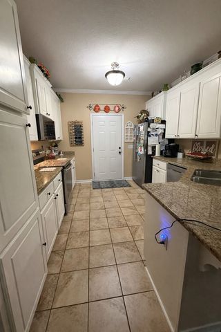 137 Gracebrook, Headland, AL 36345