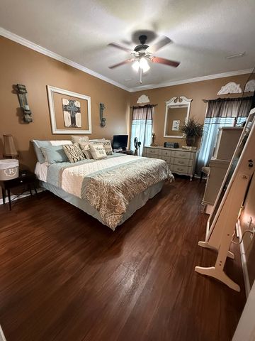 137 Gracebrook, Headland, AL 36345