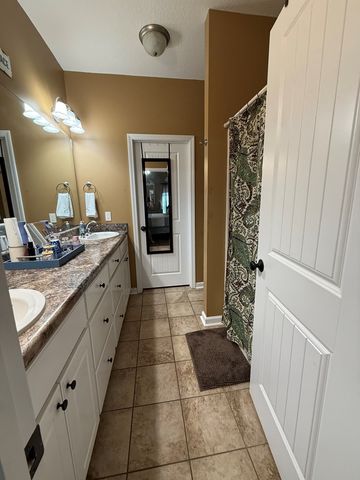 137 Gracebrook, Headland, AL 36345