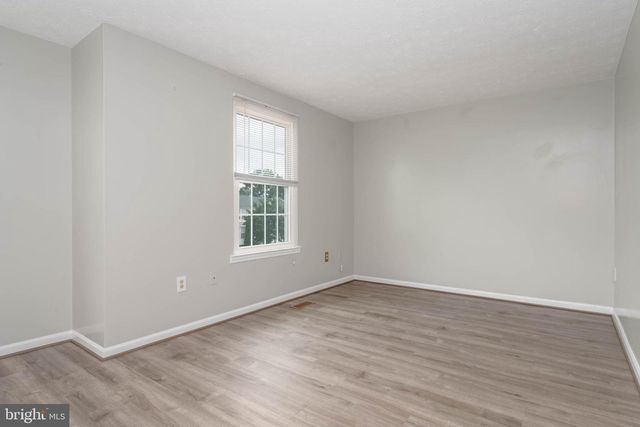 20 TURNMILL CT, Baltimore, MD 21236