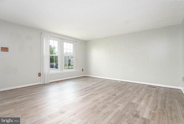 20 TURNMILL CT, Baltimore, MD 21236